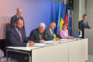Мер Луцька підписав в Берліні угоду на майже 16 мільйонів євро