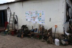Підрозділами Волинської бригади тероборони мандрує виставка дитячих малюнків