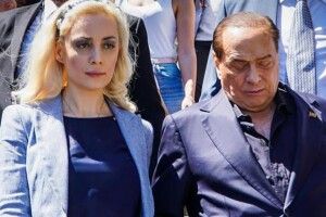 Берлусконі заявив, що Європа повинна «переконати українців на умови путіна» 