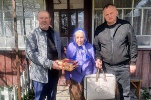 Приклад мудрості та працьовитості: довгожителька з Волині відзначила свій 92-річчя
