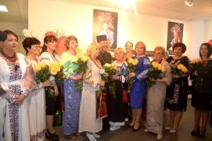 «Сильні духом. Мами»: фотовиставка портретів матерів загиблих українських воїнів