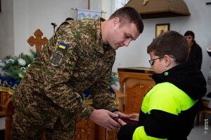 Родинам полеглих гвардійців із Волині вручили державні нагороди