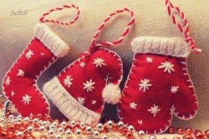 Волинян закликають робити ялинкові прикраси, аби допомогти хворим дітям