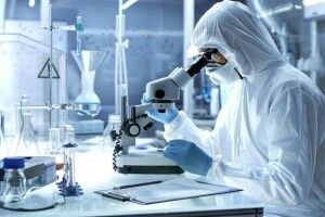 Експериментальні ліки омолодили мозок мишей: вчені заявили про прорив у боротьбі зі старінням