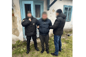 На Волині чоловік ледь не спалив живцем власну дружину