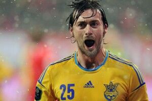«Ми посварилися з Суркісом і послали одне одного на три букви…» (Відео)