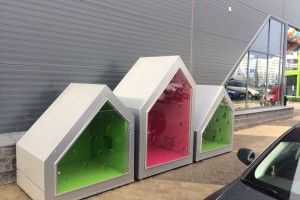 Як припнути собаку біля Адміністрації Президента, Кабінету Міністрів та Верховної Ради?