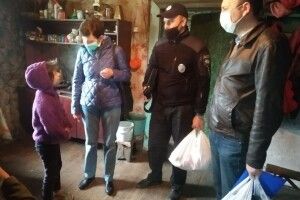 У Камінь-Каширському районі перевіряли сім’ї, у яких батьки дітей раніше пиячили