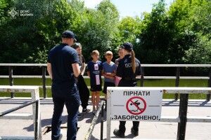 Чому офіцери-рятувальники і поліцейські робили спільний рейд біля водойм Волині