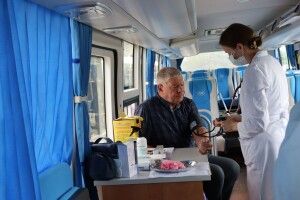 Вакцинальний автобус заїхав на територію Луцького університету 