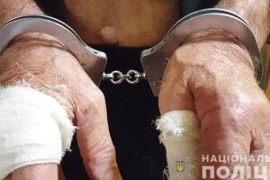 В Одесі 78-річний пенсіонер скоїв потрійне убивство