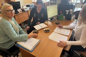 Обідня перерва не лише для чаю: сьогодні у Луцьку відбулась «НезвиЧАЙна реєстрація» 