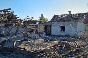Окупанти випустили 18 ракет по селищу на Запоріжжі, є загиблі та поранені