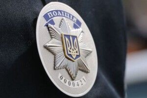 Поліцейський-спецпризначинець покінчив життя самогубством біля резиденції Порошенка