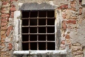 «Підвали» Донбасу. Жорстока правда про полон 