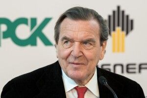 Німецький друг Путіна бідкається, що колишні колеги не вітають його з днем народження