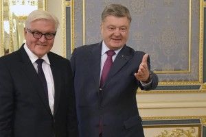 Порошенко поговорить зі Штайнмаєром про миротворців на Донбасі