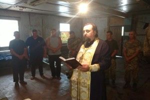  Камінь-Каширські волонтери та священик відвідали військовослужбовців ЗСУ на Сході України