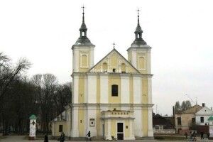 Реставрація: польські фахівці досліджували костел у волинському місті