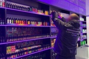 Волинські прикордонники допомогли зупинити незаконний потік електронних сигарет