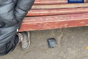 Злодії у Ковелі витягнули гаманець з кишені чоловіка на очах у перехожої (Фото)