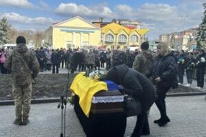 Ковель провів в останню путь солдата Олександра Галенка