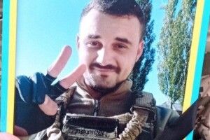 На Рівненщині попрощалися з 25-річним військовим