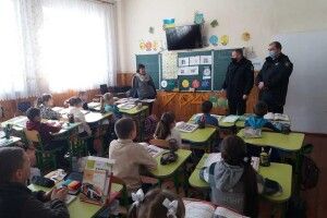 У школі на Волині дітям демонстрували що таке булінг 