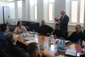 Українських курсантів навчатимуть американці