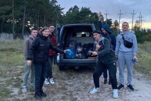 Молодь планує влаштувати масове прибирання лісового масиву селища на Волині