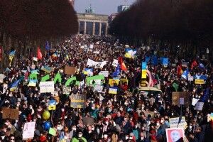 На мітинг в підтримку України в Берліні прийшло 20 тисяч людей