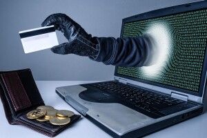 На Рівненщині аферисти ошукали 20-річну дівчину на псевдозаробітку