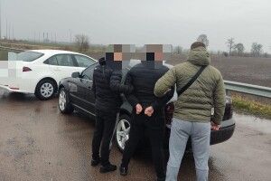 Поліція затримала зухвальців, які підпалили житло військовослужбовця в Луцьку, аж в сусідній області 
