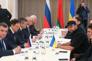 У кремлі кажуть, що зустрічі путіна та Зеленського після переговорів у Стамбулі очікувати не варто