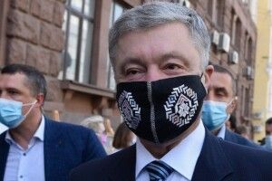 Хворого на коронавірус Петра Порошенка госпіталізували