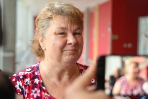 Суд засудив вчительку, яка розповідала про «українських нацистів»
