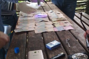 На Волині поліцейського викрито на хабарі у 10 тисяч гривень