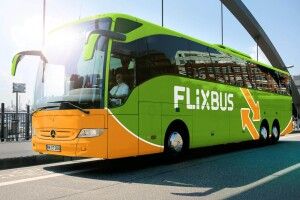  Запускають новий автобус до Польщі, який їхатиме через Луцьк