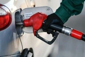 На Рівненських АЗС за готівку продаватимуть більше пального