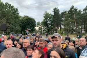 Чи звільнять очільника поліції за розгін учасників блокування вагонів із російським вугіллям? (Відео)