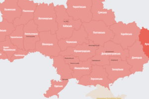 З білоруського аеродрому зафіксували зліт винищувачів. Залишайтеся в укриттях
