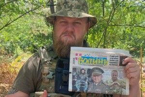 На фронті відомий захисник України «зустрів» Головнокомандувача на шпальтах «Волині»