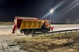 Експеримент: дороги Рівненщини посипатимуть гранульованим бішофітом