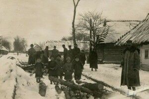 У мережі показали фото волинського села сто років тому