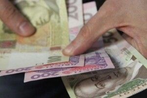 На Волині продавчиня магазину привласнила гроші