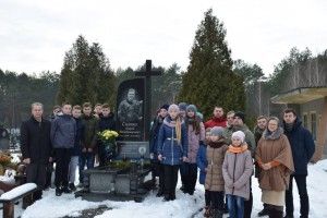  У Маневичах «азовці» та Національний корпус вшанували загиблого «Хому»