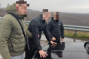 «В следующий раз предупреждать не будем»: у Луцьку розслідують підпал квартири адвоката, який служить в ТрО