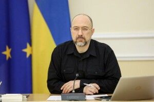 Уряд продовжує пільгову ціну на електроенергію для населення, але не надовго