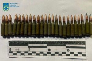 Жителю Конотопа, який незаконно збував зброю на Волинь, повідомлено про підозру