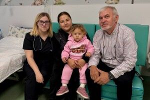 Львівські медики дістали деталь пластикової іграшки з дихальних шляхів малюка